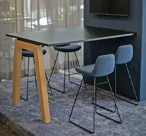 Barkruk voor kantine en horeca