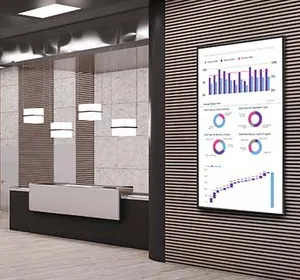 Touchscreen display strak aan de wand met vaste muurbeugel