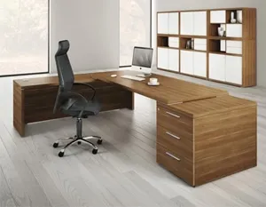 hoekbureau-hout