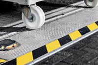 Anti slip tape 25mmx15m geel-zwart-1