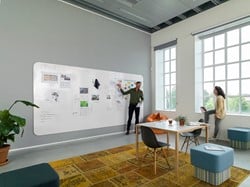 Whiteboardwand 490x198cm met ronde hoeken Visuwall emaillelaag in wit