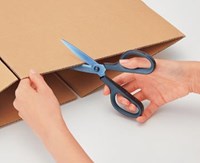 Plus FitCut Curve PREMIUM schaar, 17,5 cm, titanium bladen, blauw, op blister-1