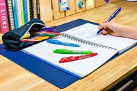 Rollerball PILOT Frixion BL-FR7  0.35mm + 3 vullingen rood-3