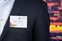 Badge 60x90mm met clip en speld Opus 2-2