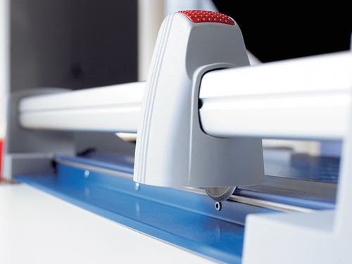 Dahle 442 rolsnijmachine mes close