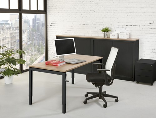 Verstelbaar-bureau-ProLine-4-poot