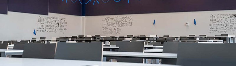 Actief en samenwerkend leren met whiteboard wanden in het onderwijs