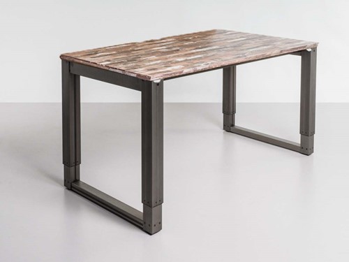 Industrieel bureau Quad-O-2