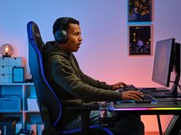 Game-bureau-Trust-met-Led-verlichting