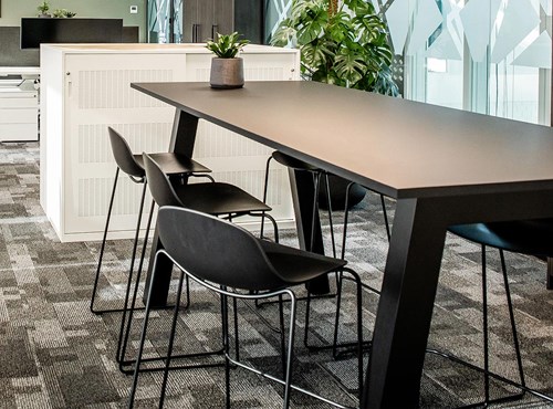 Hoge-vergadertafel