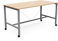 Hoge-verrijdbare-tafel