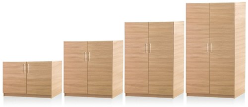Houten-draaideurkast-Markant-M-Store