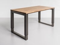 Industrieel bureau Quad-O