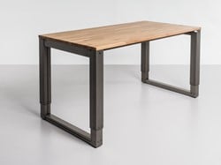 Industrieel bureau Quad-O