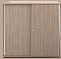 lage-kast-met-schuifdeuren