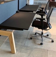 Markant-max-hybrid-Zit-sta-bureau