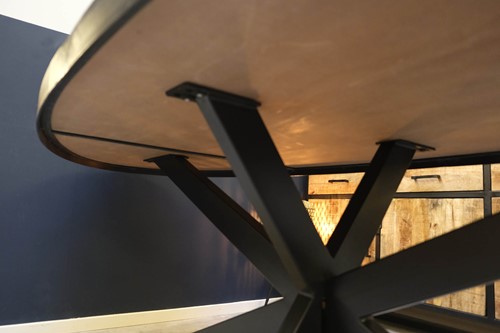 Visgraat tafel mangohout rond Versaille-2