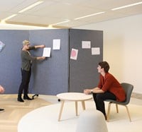 Harmonicawand met whiteboard en akoestisch prikbord 3-delig-2