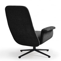 zwarte-fauteuil-met-hoge-rugleuning